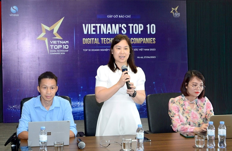 (Dangcongsan.vn) - Phát động Chương trình TOP 10 Doanh nghiệp Công nghệ số xuất sắc Việt Nam 2023
